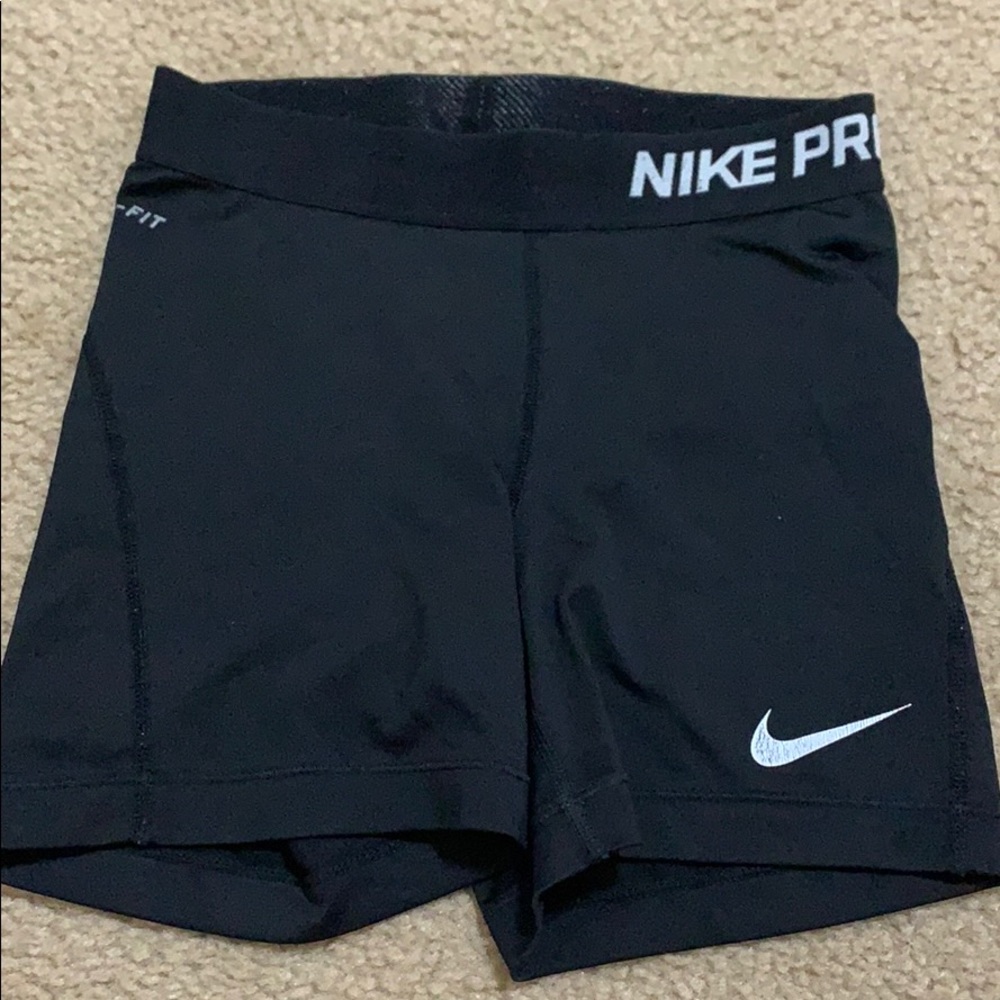 Black Nike Pro Shorts (old style)